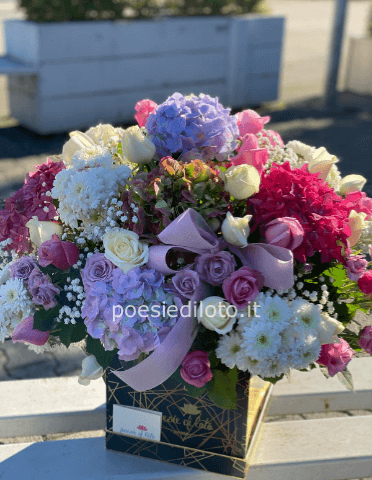 composizione box floreale