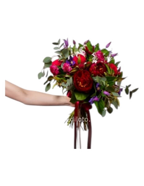 Bouquet di fiori rossi